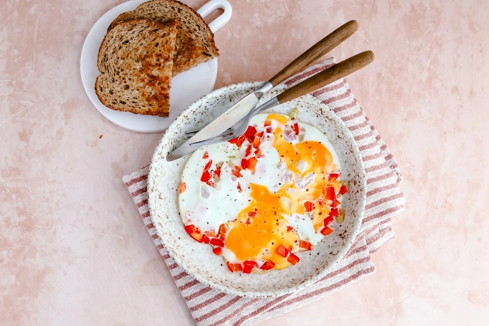 Egg & veggie skillet