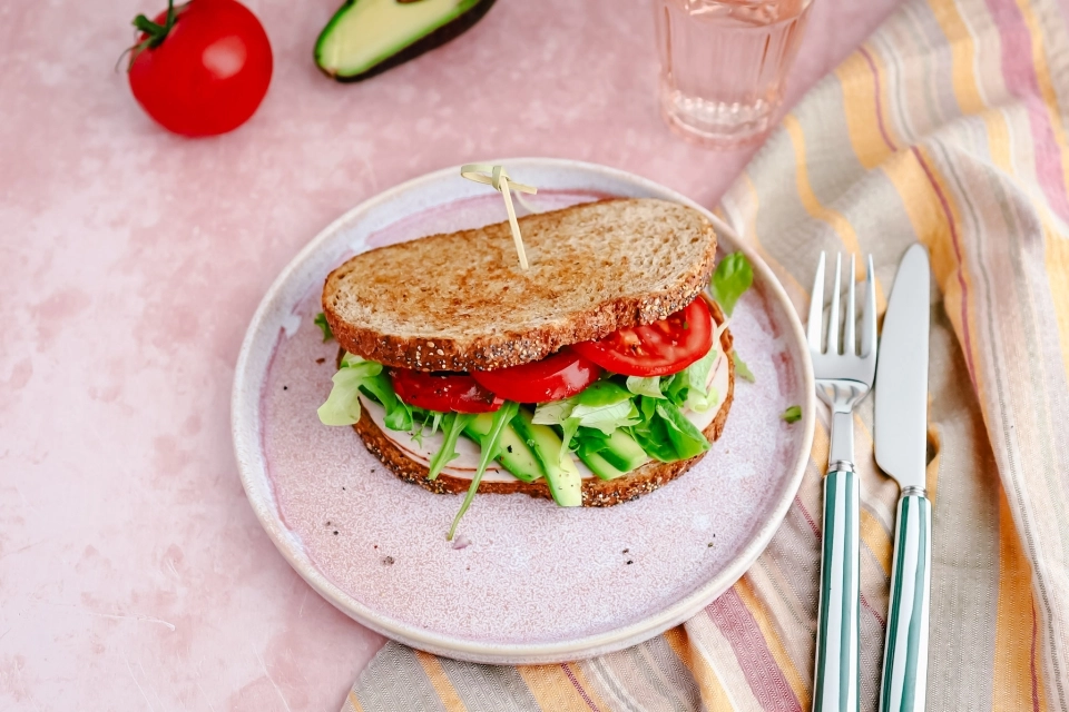 Turkey & avocado sandwich