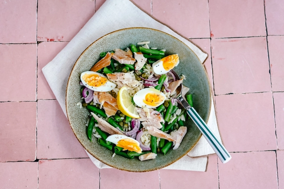 Orzo salad with green beans, smoked trout & egg