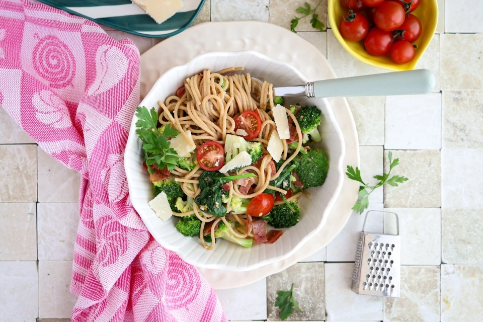 Bacon & broccoli carbonara
