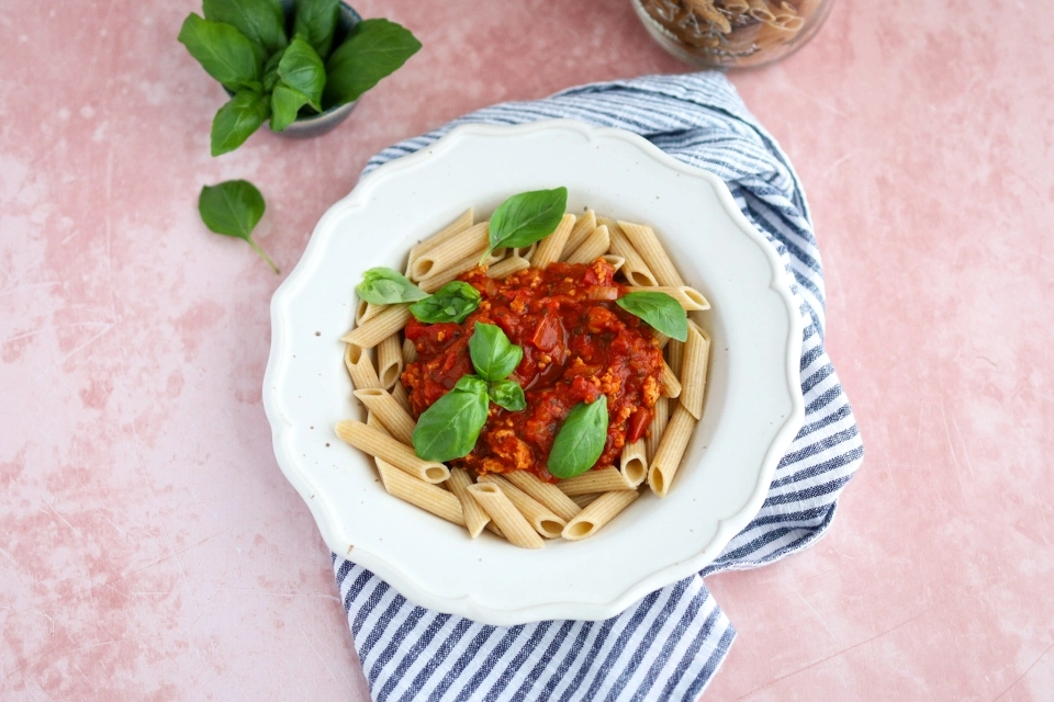 Lean turkey Bolognese pasta